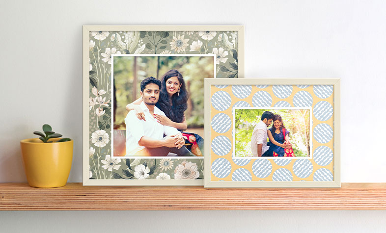 framed-print-with-couple